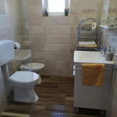 Apartmani Mira Nin Exterior photo