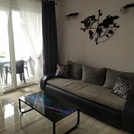 Apartmani Mira Nin Exterior photo