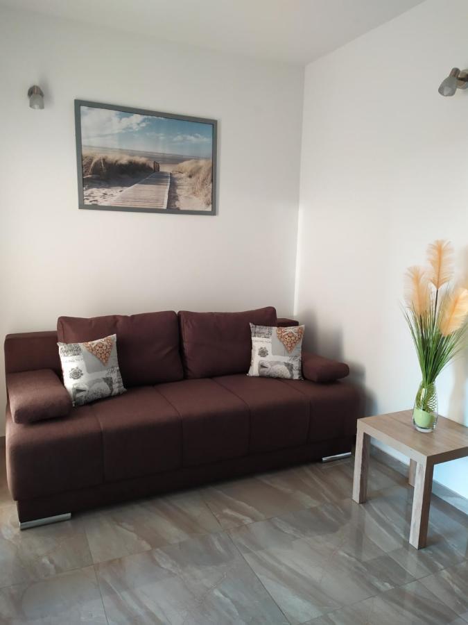 Mira Apartment *