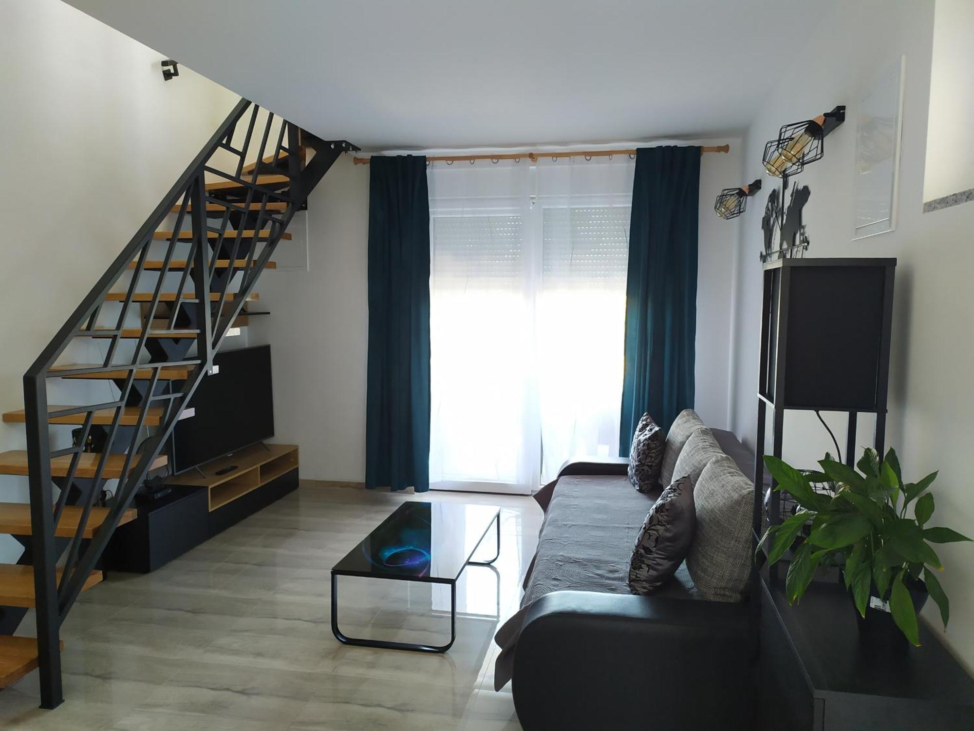 Mira Apartment *